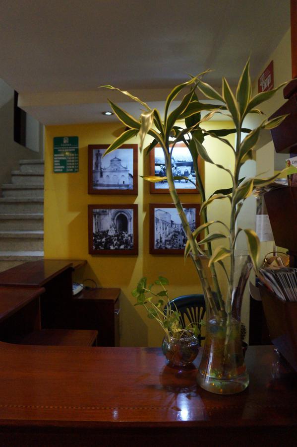 Hostal Pucara Loja Extérieur photo